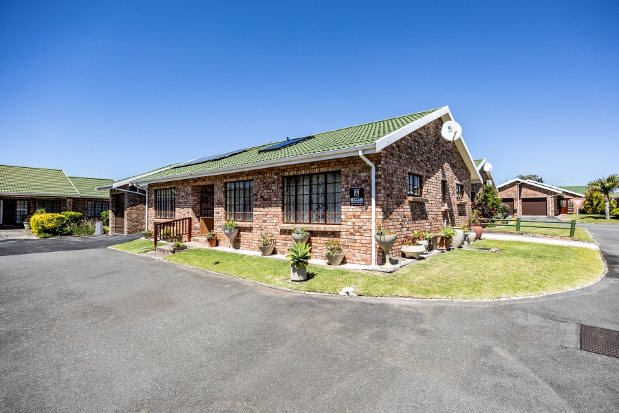 To Let 3 Bedroom Property for Rent in Gonubie Eastern Cape